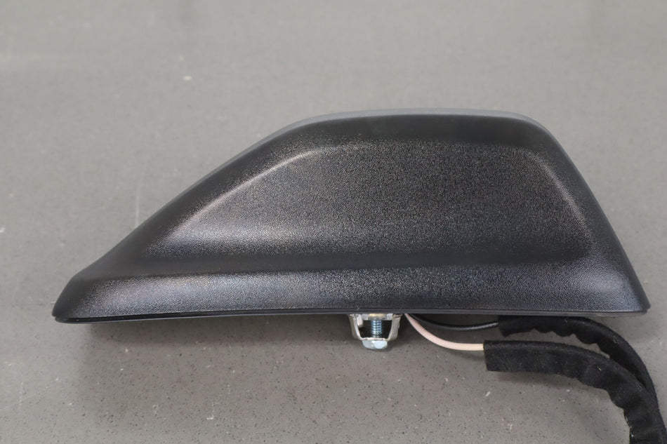 2020 Ram 3500- Antenna