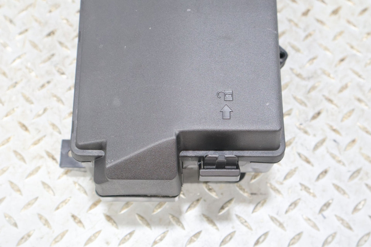 Engine Fuse Box, 2015, Chevrolet, Camaro
