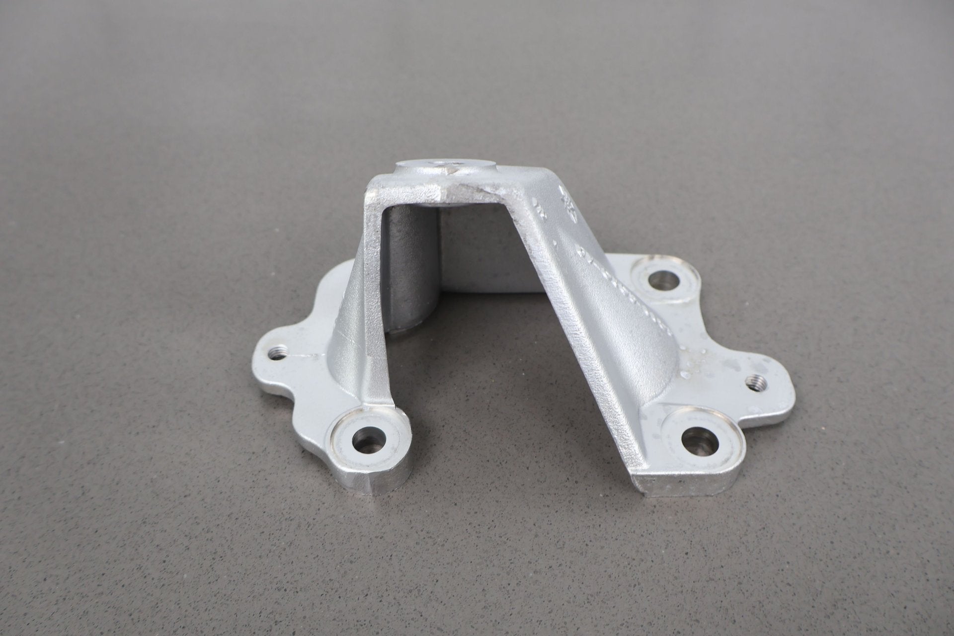 Engine Mount, 2009