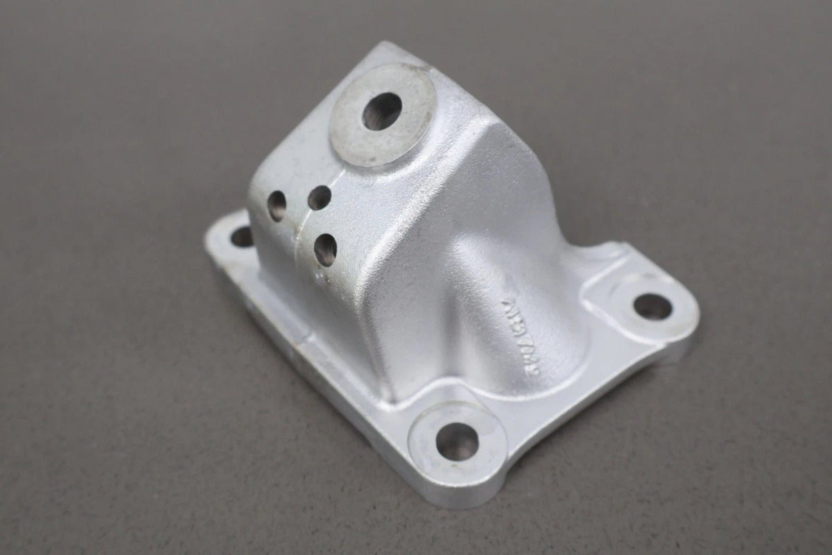 Engine Mount, 2009