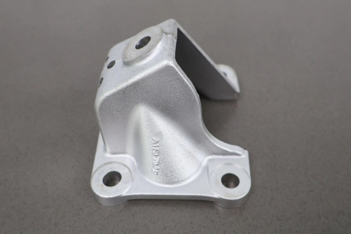 Engine Mount, 2009