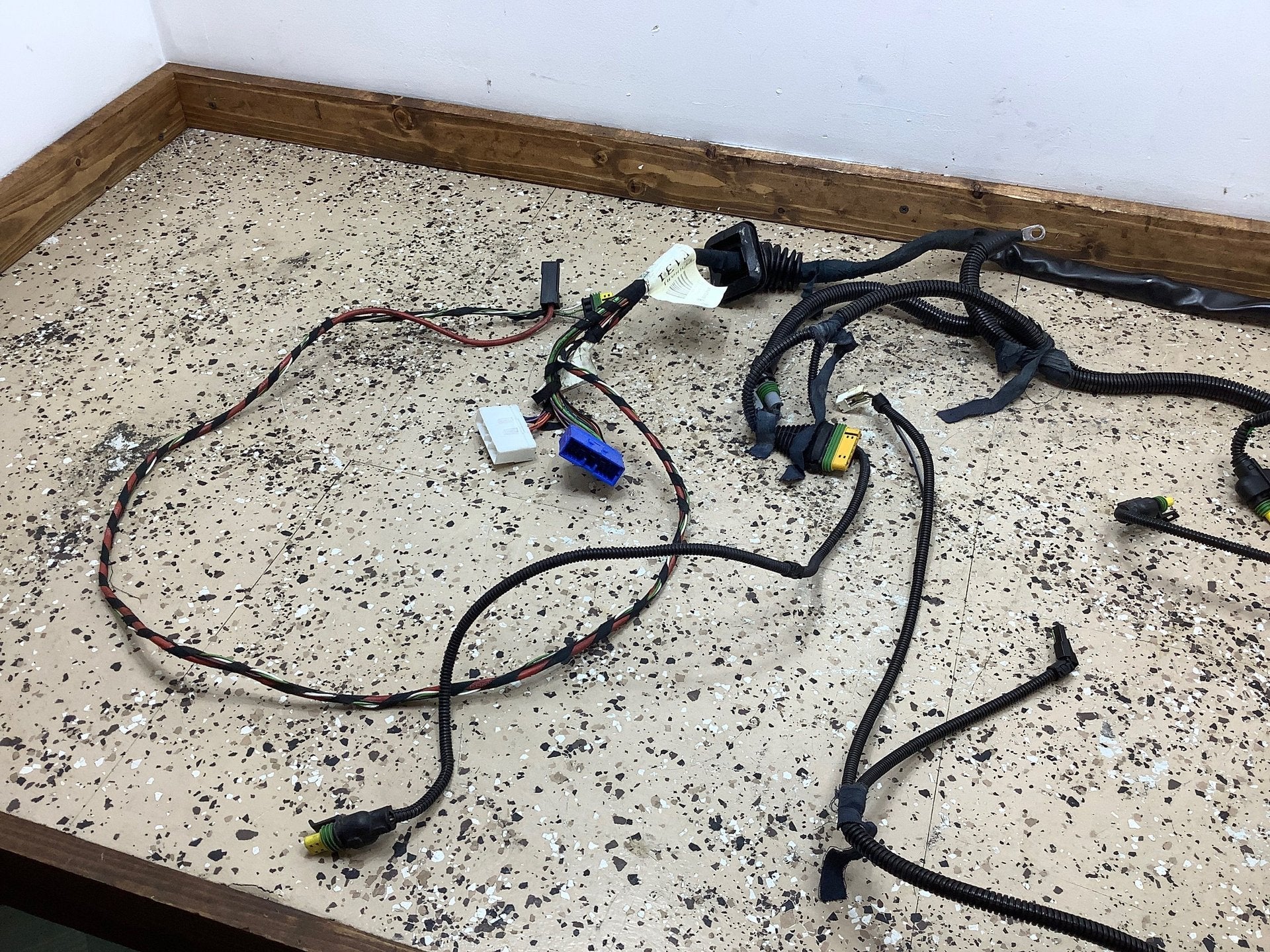 Engine Wiring Harness, 2003
