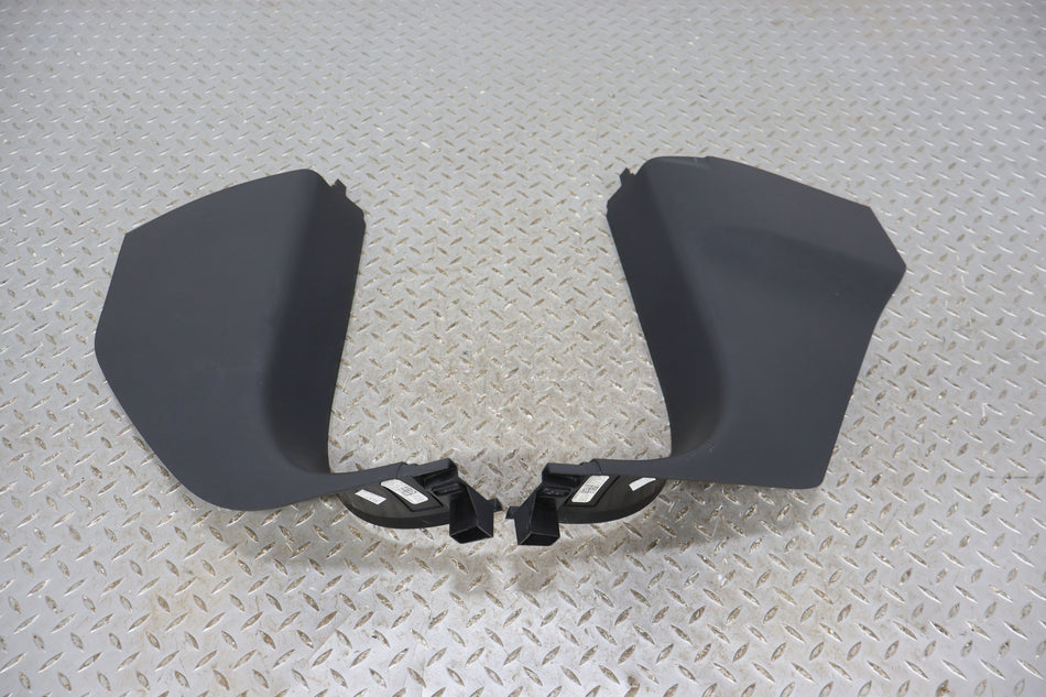 Kick Panel, 2022, Rivian, R1S