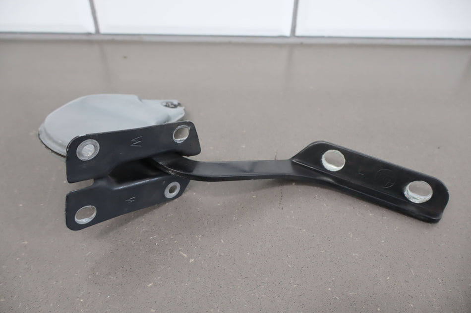1997 Toyota Land Cruiser- Hood Hinge
