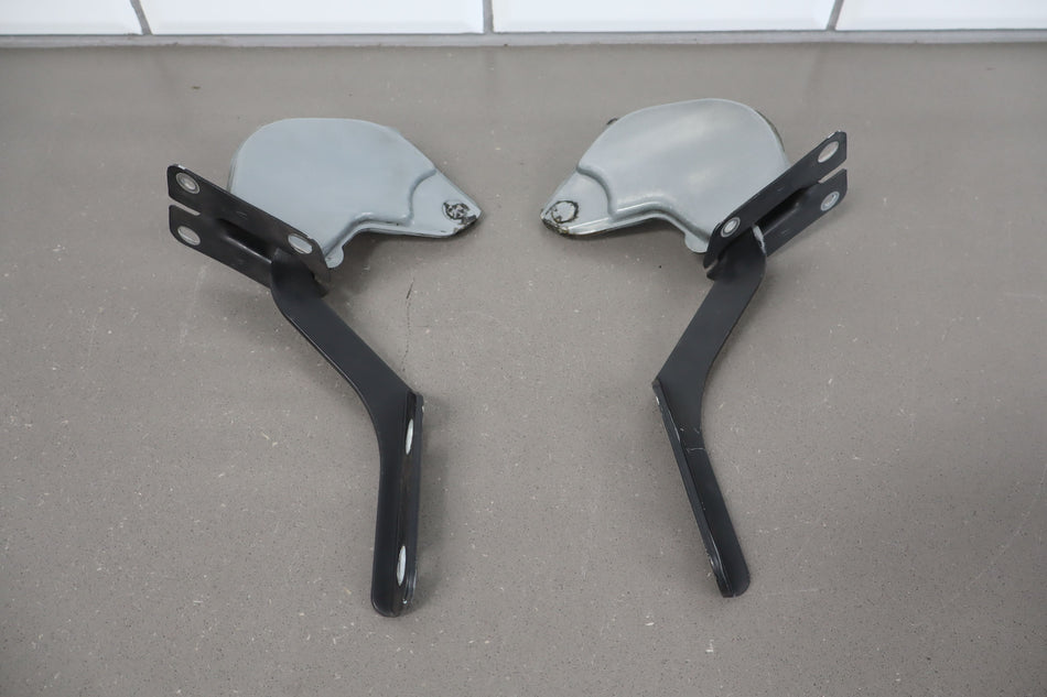 1997 Toyota Land Cruiser- Hood Hinge