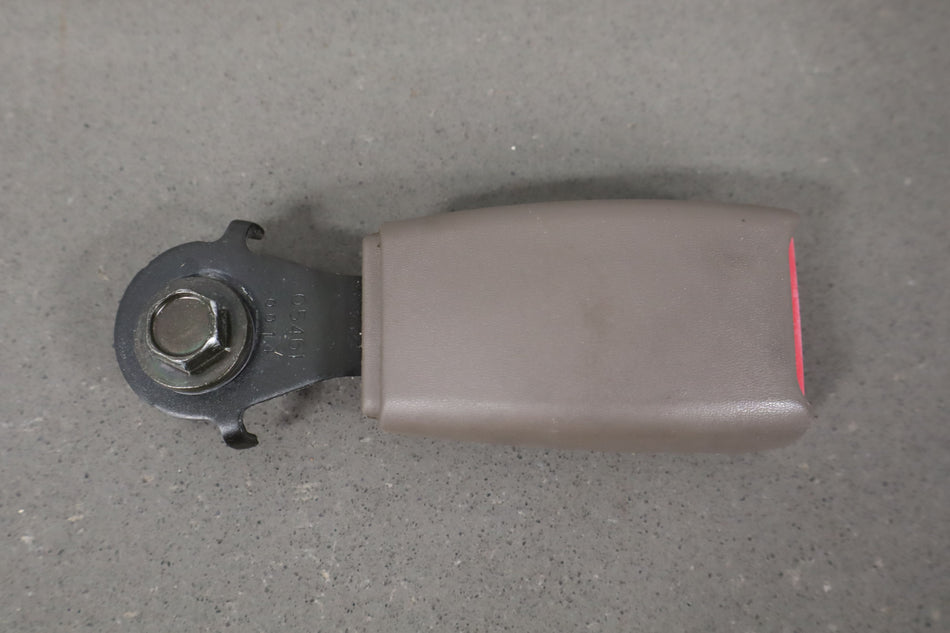 1997 Lexus LX450- Front Seat Belt