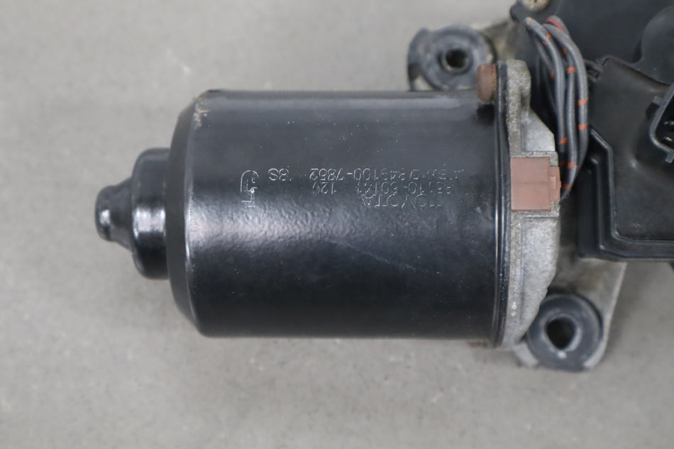 1993-1998 Toyota Land Cruiser Front Wiper Motor 8511060141 OEM