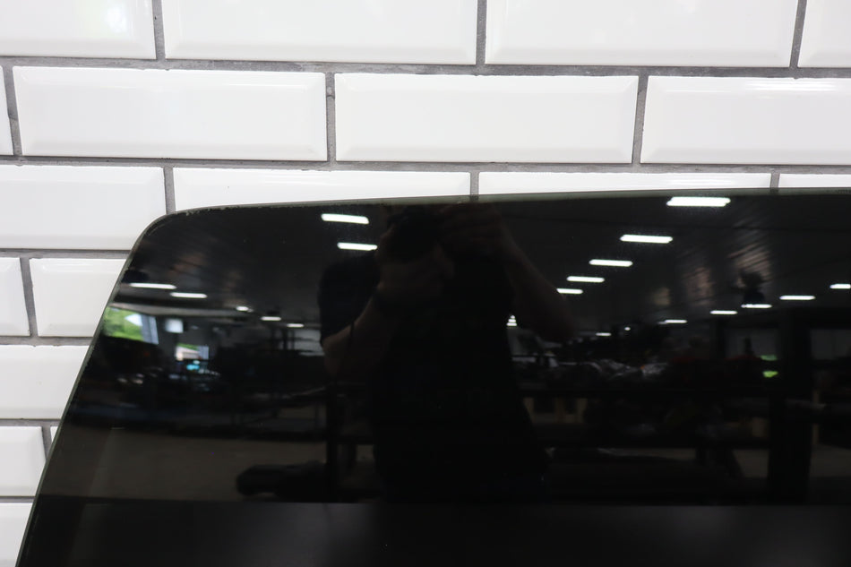 2004 Chevrolet Silverado 1500- Back Door Glass