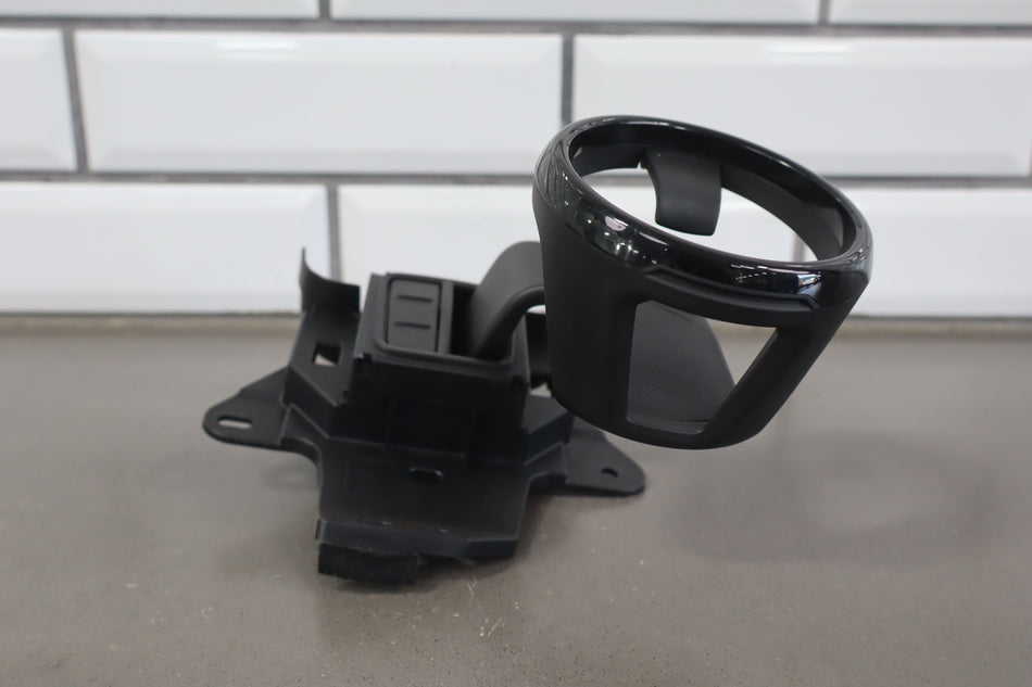 2018 Fiat 124 Spider- Cup Holder
