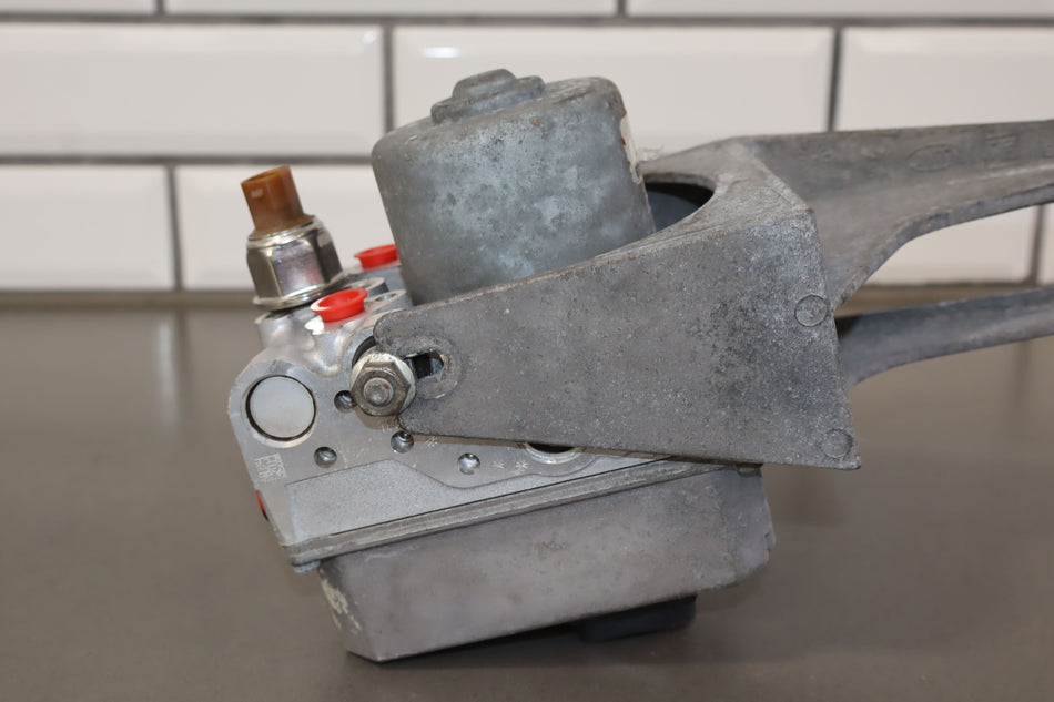 2006 Cadillac XLR- Anti-Lock Brake Parts
