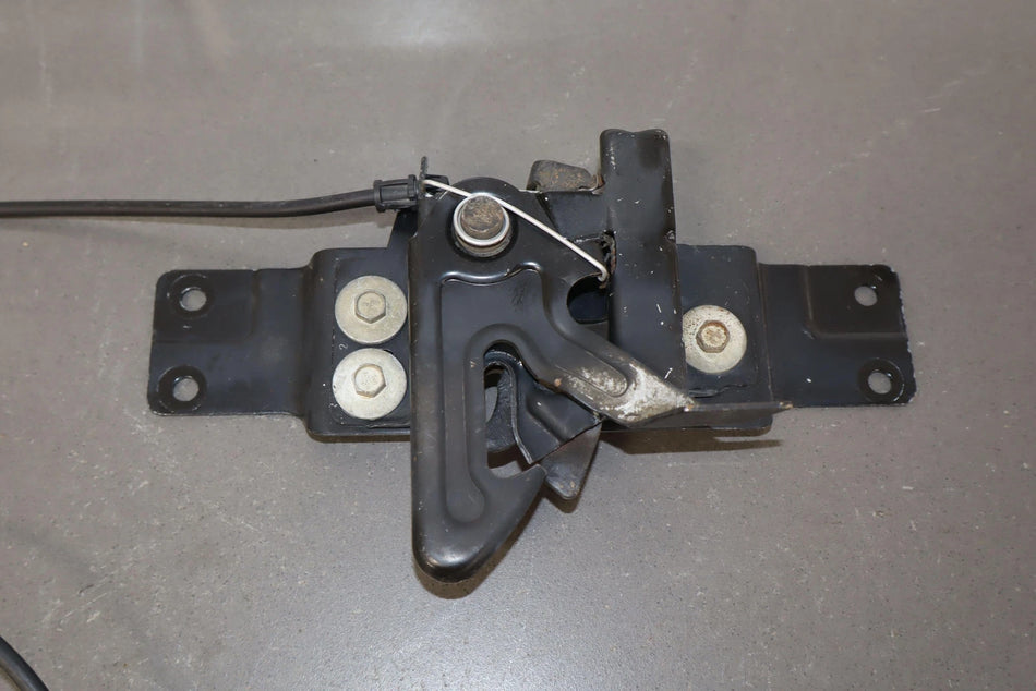2003 Chevrolet SSR- Hood Latch