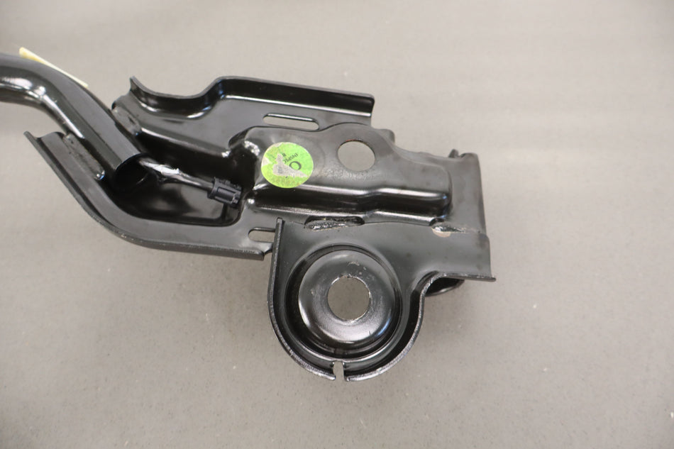 2003 Hummer H2- Front Seat Track