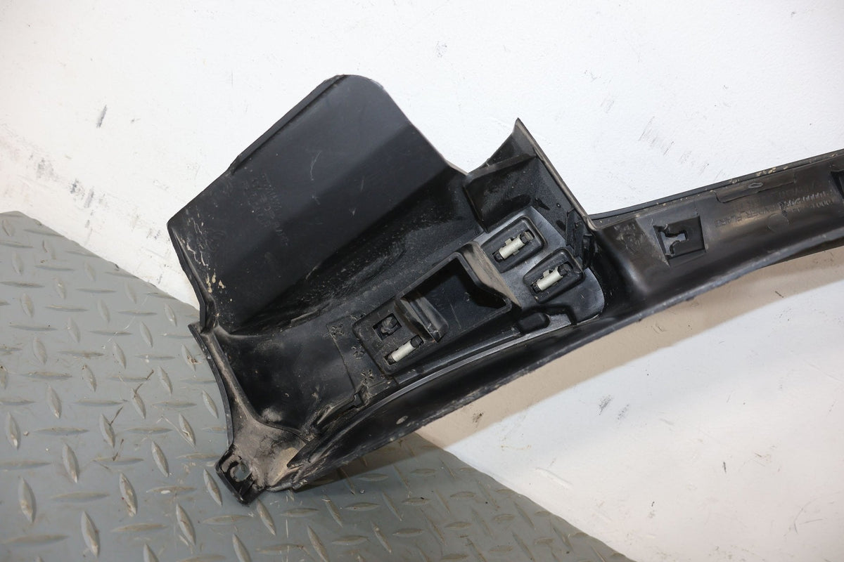 Fender Flare, 2022, Rivian, R1S