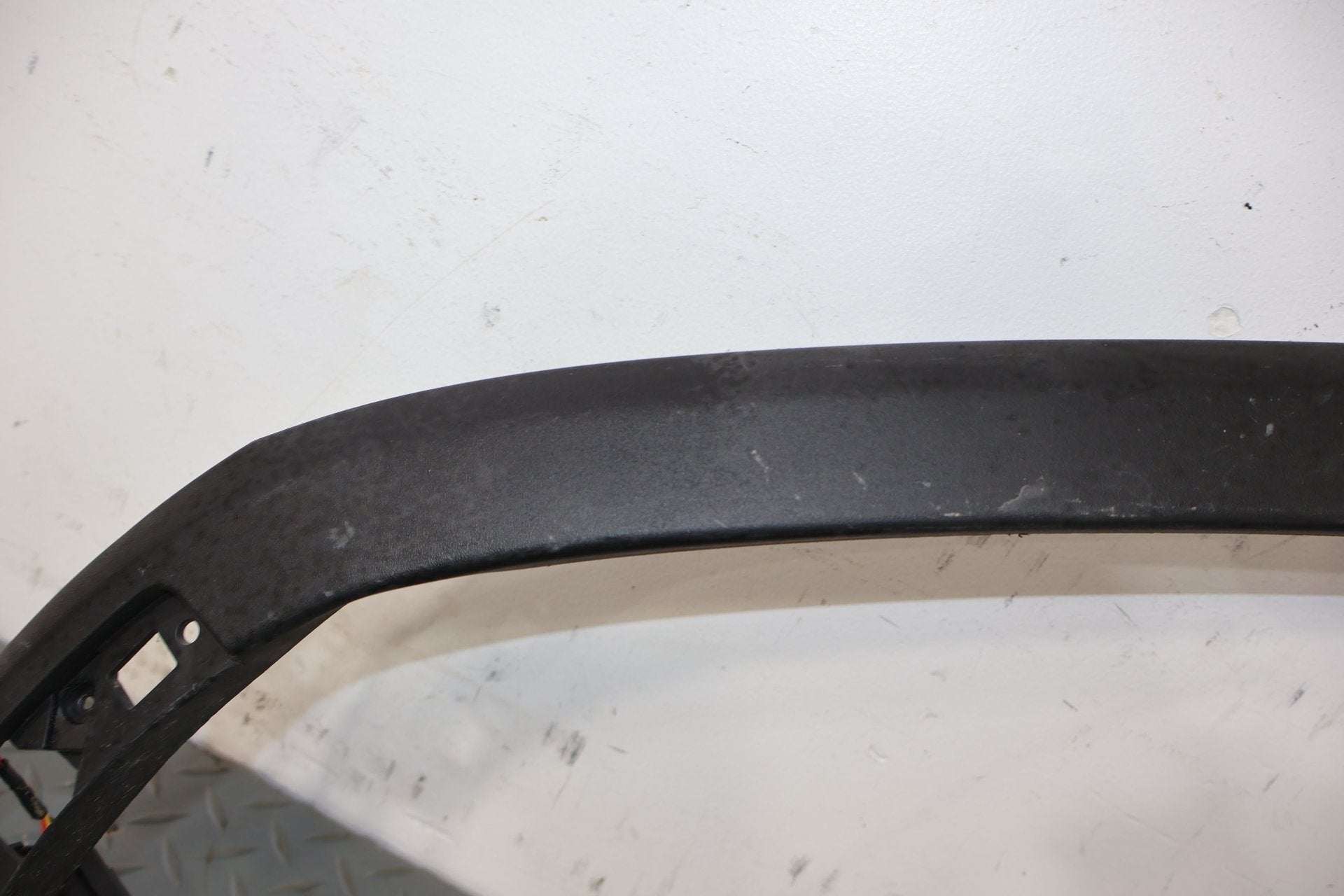 Fender Flare, 2022, Rivian, R1S