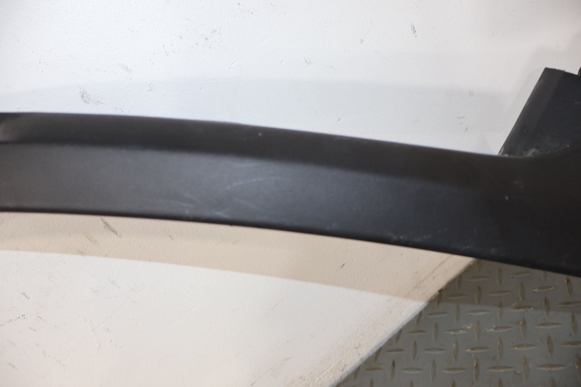 Fender Flare, 2022, Rivian, R1S