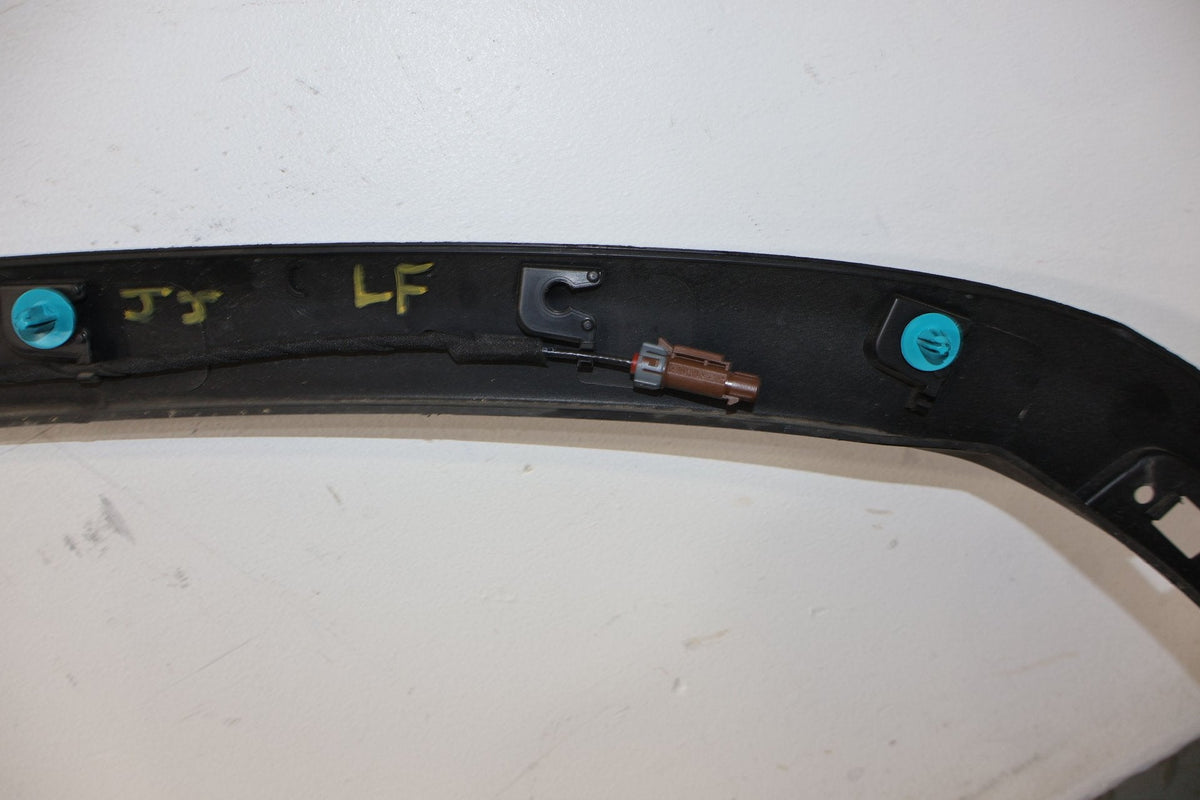 Fender Flare, 2022, Rivian, R1S