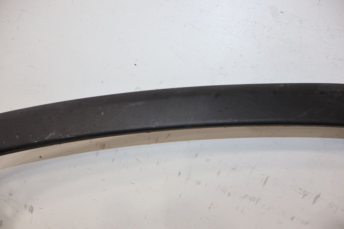 Fender Flare, 2022, Rivian, R1S