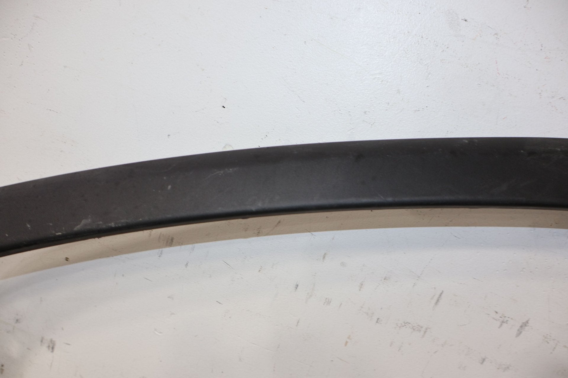 Fender Flare, 2022, Rivian, R1S