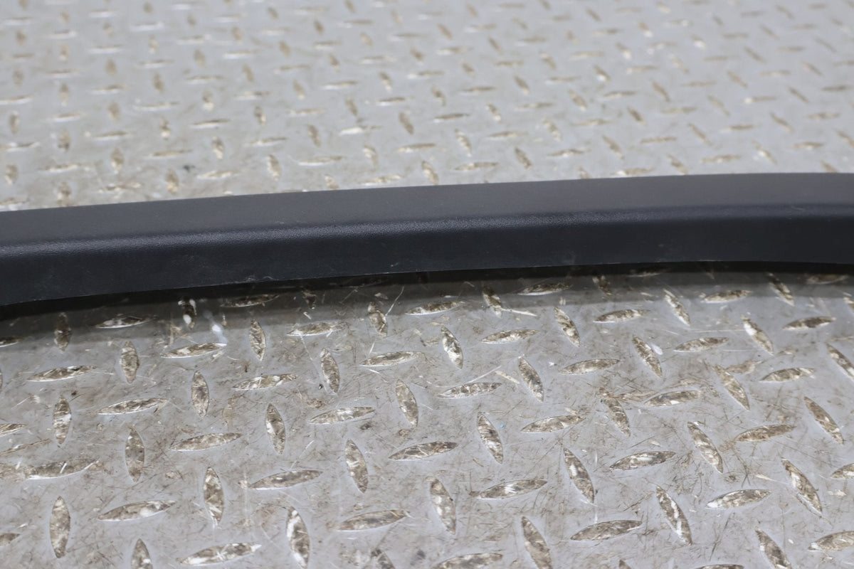 Fender Flare, 2022, Rivian, R1S