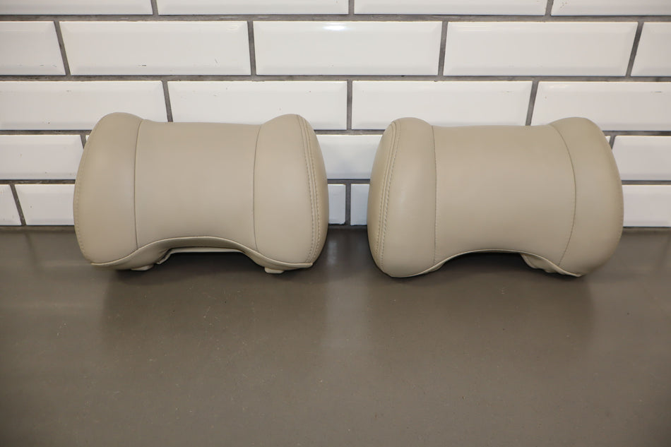 2002 GMC Yukon- Headrest