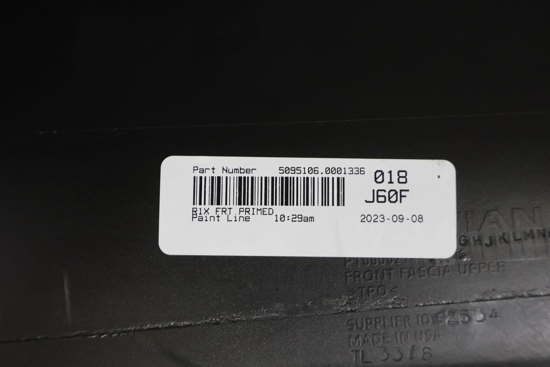 Front Bumper Cover, 2022, Rivian, R1S