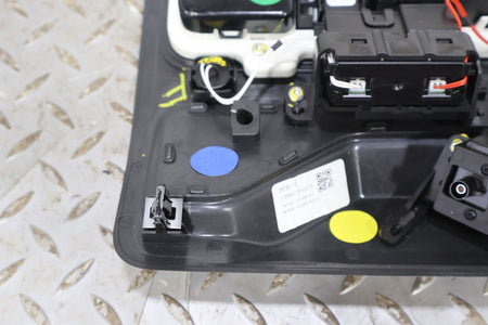 Front Console, 2022, Rivian, R1S