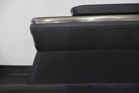 Front Console, 2022, Rivian, R1S