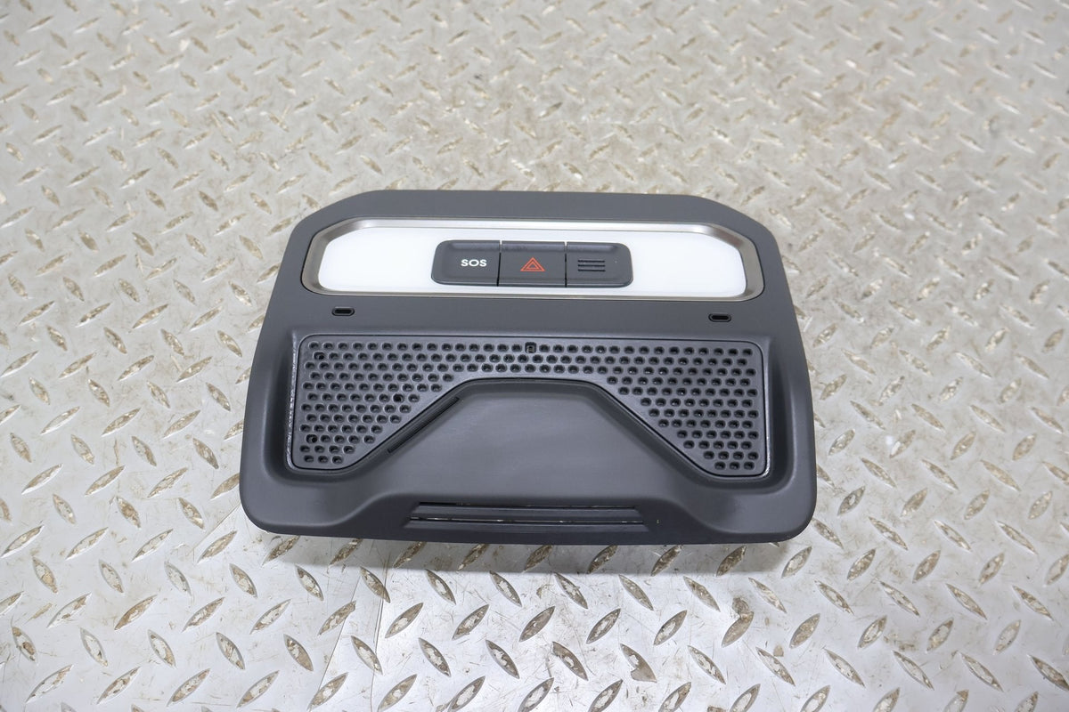 Front Console, 2022, Rivian, R1S