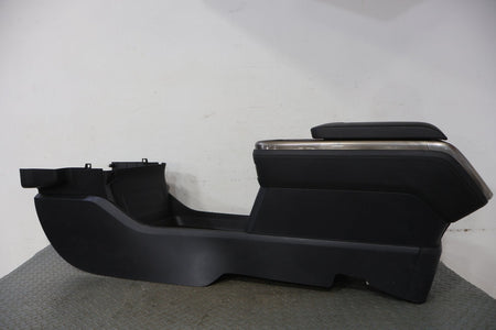 Front Console, 2022, Rivian, R1S