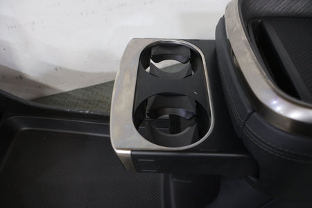 Front Console, 2022, Rivian, R1S