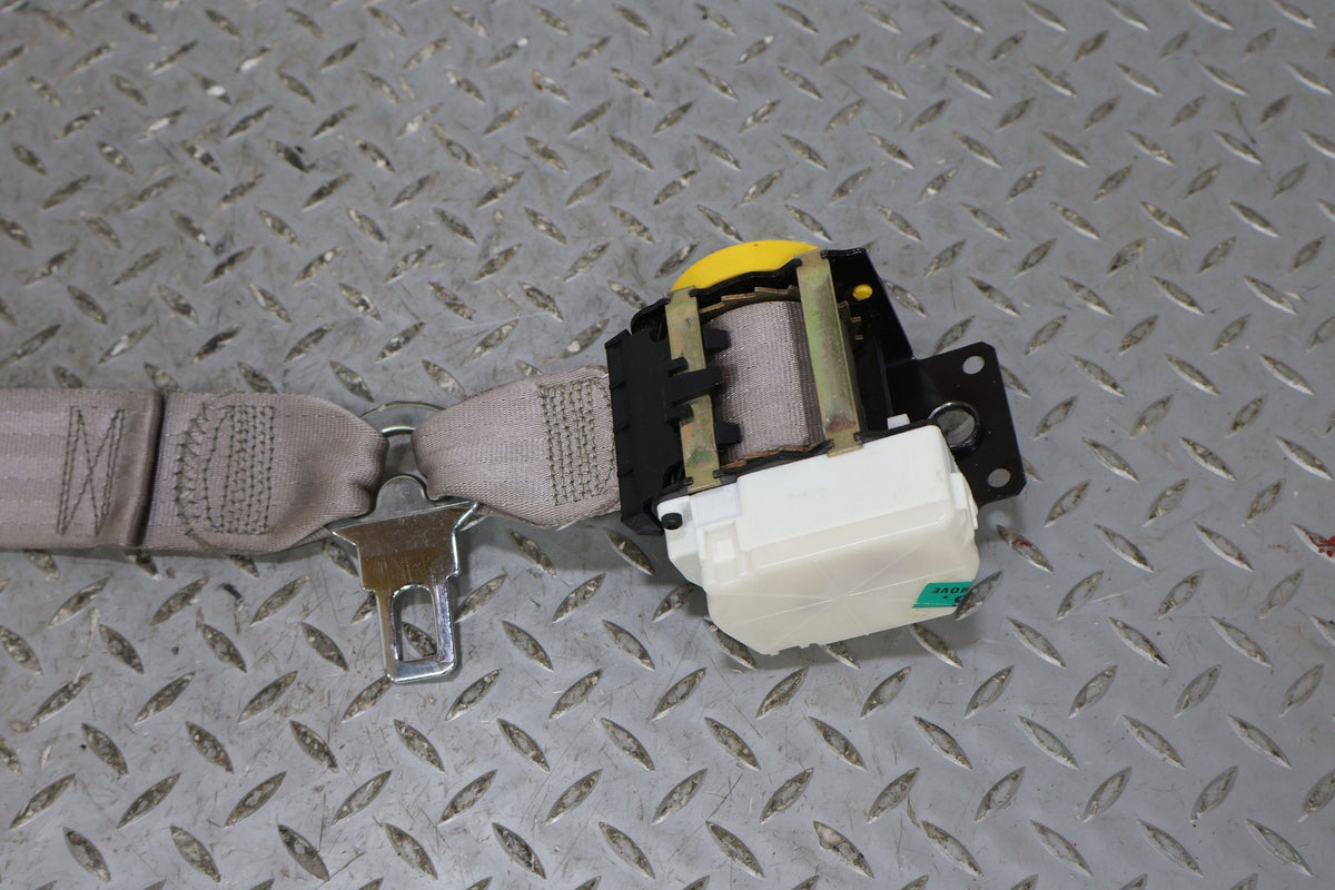 Front Seat Belt, 1999, Chevrolet, Corvette