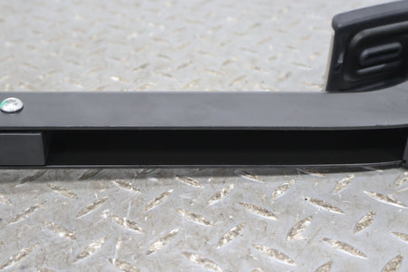 Gas Pedal, 2022, Rivian, R1S