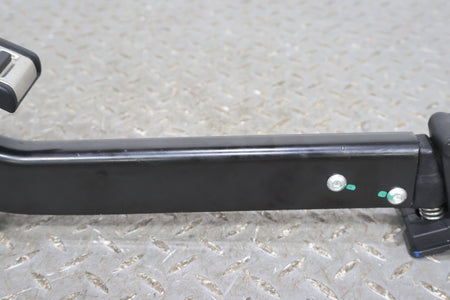 Gas Pedal, 2022, Rivian, R1S