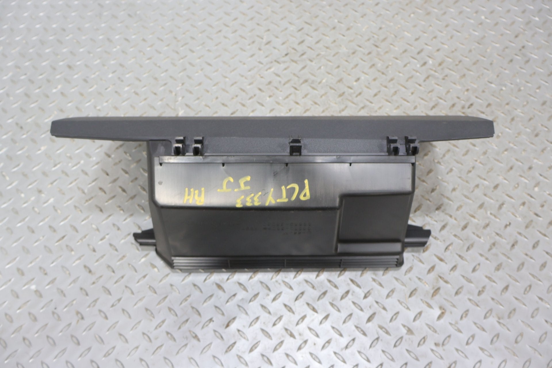 Glove Box, 2013, Toyota, FJ Cruiser