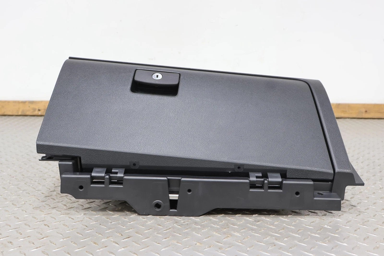 Glove Box, 2018, Subaru, WRX