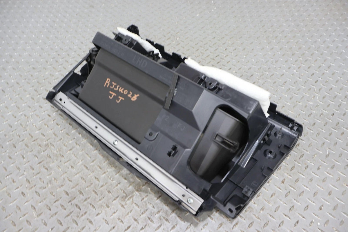 Glove Box, 2018, Subaru, WRX