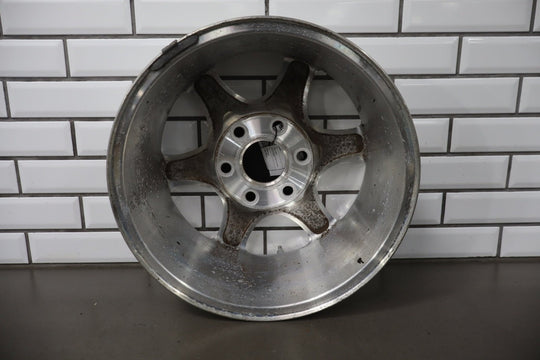 GMC Polished Yukon XL 1500 Sierra Denali OEM Wheel 17” 2001 - 2007 Factory 5132