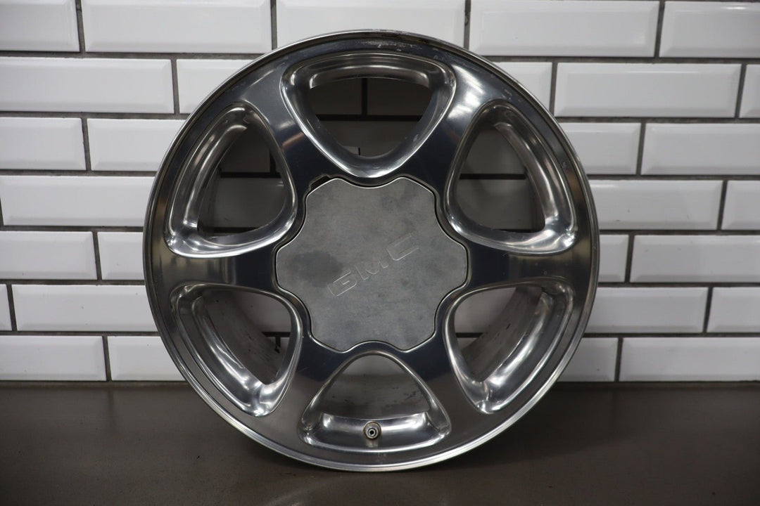 GMC Polished Yukon XL 1500 Sierra Denali OEM Wheel 17” 2001 - 2007 Factory 5132