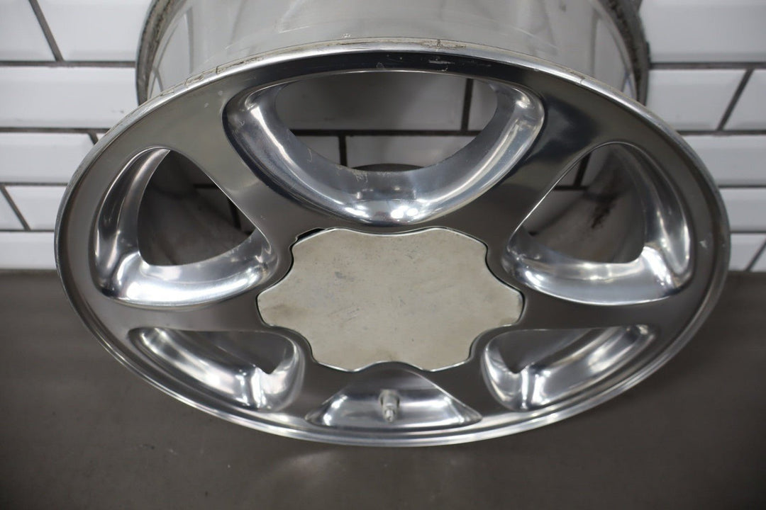 GMC Polished Yukon XL 1500 Sierra Denali OEM Wheel 17” 2001 - 2007 Factory 5132