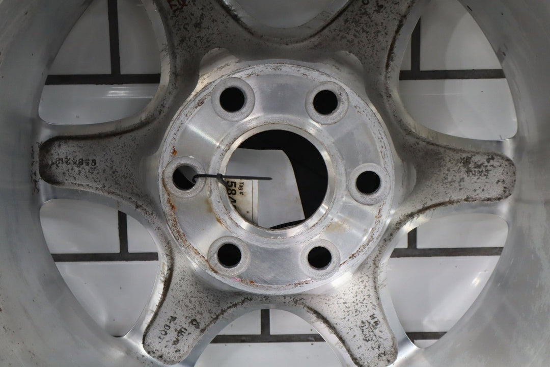 GMC Polished Yukon XL 1500 Sierra Denali OEM Wheel 17” 2001 - 2007 Factory 5132