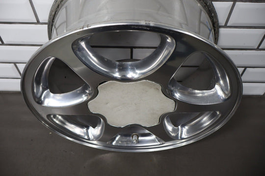 GMC Polished Yukon XL 1500 Sierra Denali OEM Wheel 17” 2001 - 2007 Factory 5132