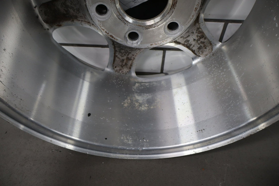 GMC Polished Yukon XL 1500 Sierra Denali OEM Wheel 17” 2001 - 2007 Factory 5132