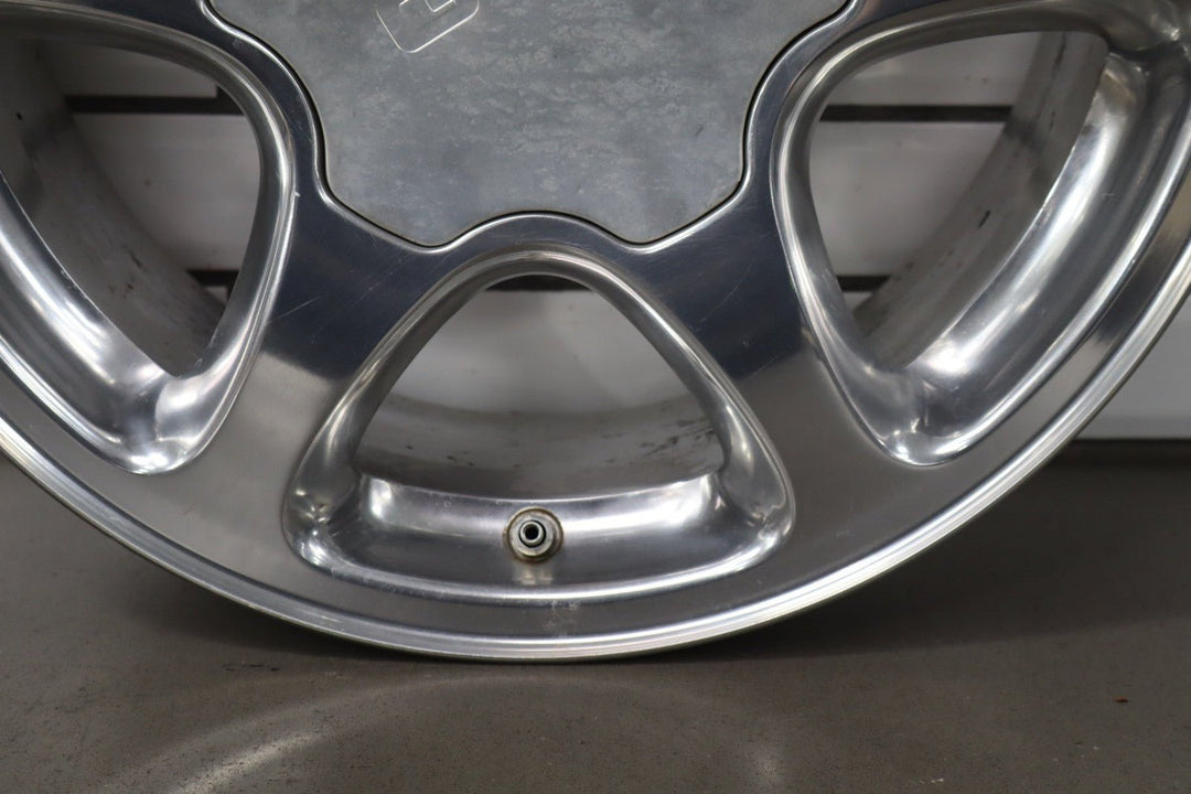 GMC Polished Yukon XL 1500 Sierra Denali OEM Wheel 17” 2001 - 2007 Factory 5132
