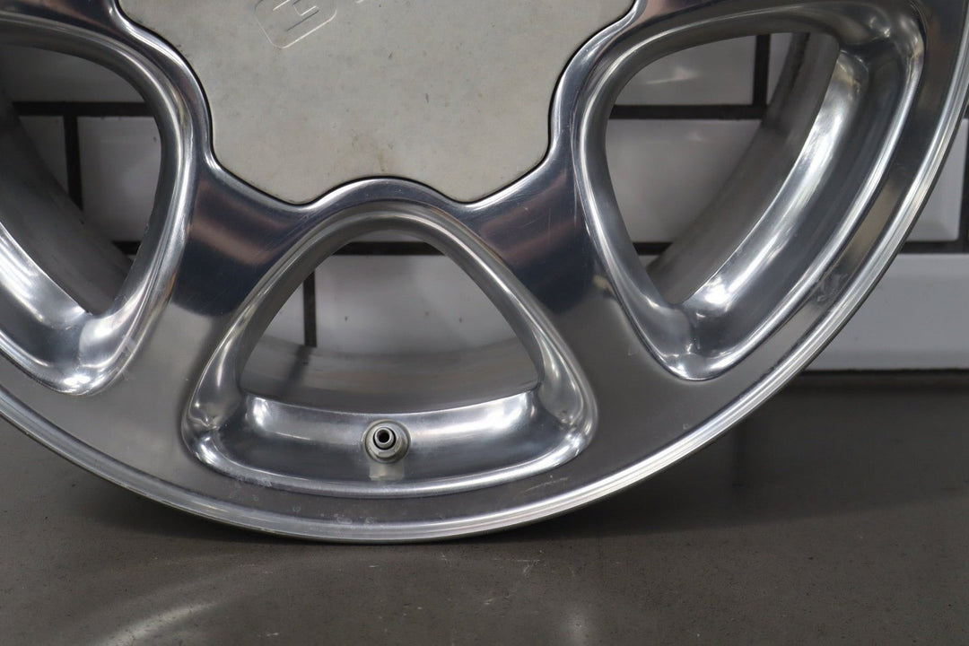 GMC Polished Yukon XL 1500 Sierra Denali OEM Wheel 17” 2001 - 2007 Factory 5132