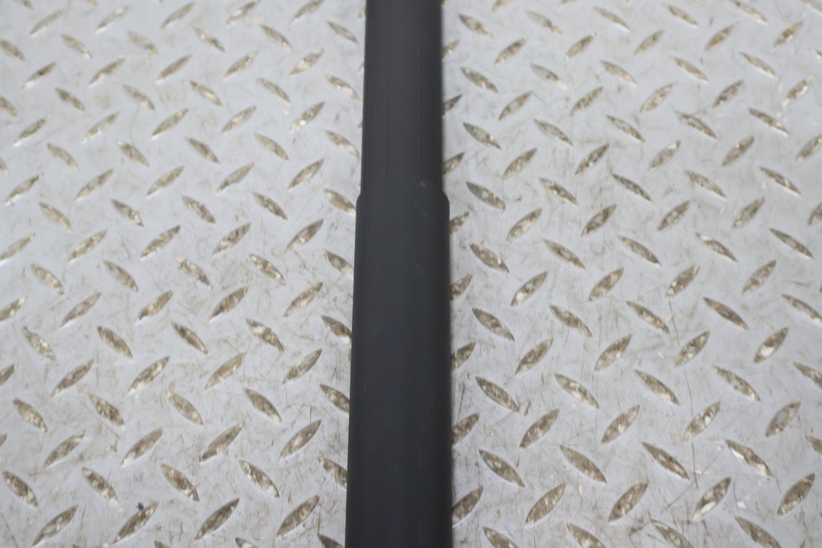 Hatch Strut, 2022, Rivian, R1S