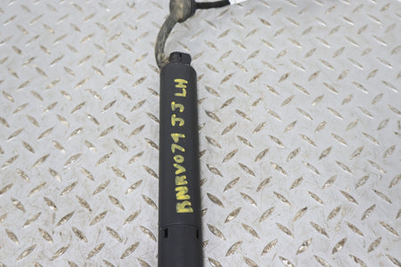 Hatch Strut, 2022, Rivian, R1S
