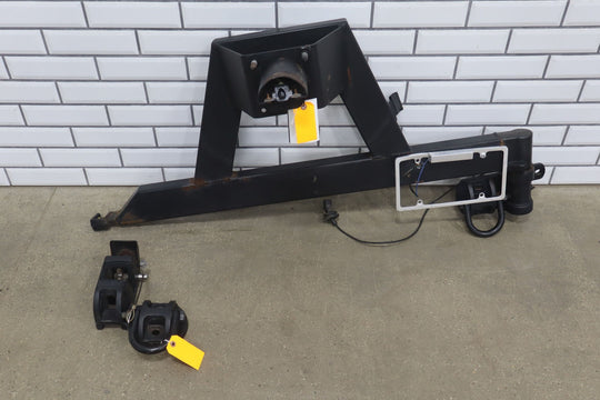 Hummer H2 SUV OEM Exterior Spare Tire Carrier W/Tow Hooks