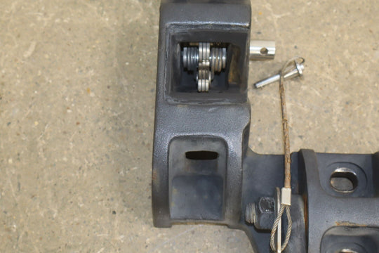 Hummer H2 SUV OEM Exterior Spare Tire Carrier W/Tow Hooks