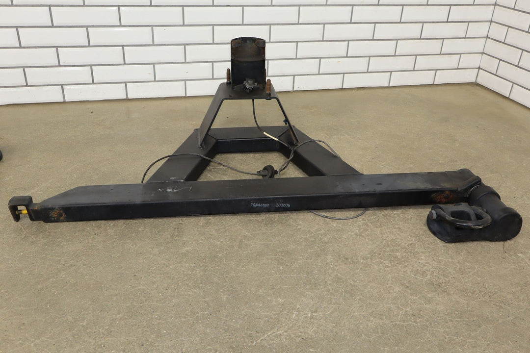 Hummer H2 SUV OEM Exterior Spare Tire Carrier W/Tow Hooks