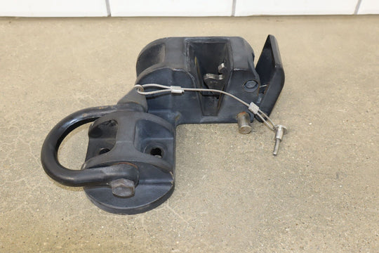 Hummer H2 SUV OEM Exterior Spare Tire Carrier W/Tow Hooks